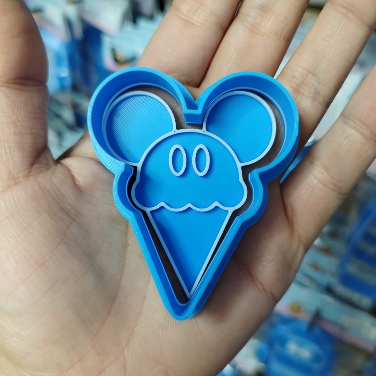 Helado Mickey