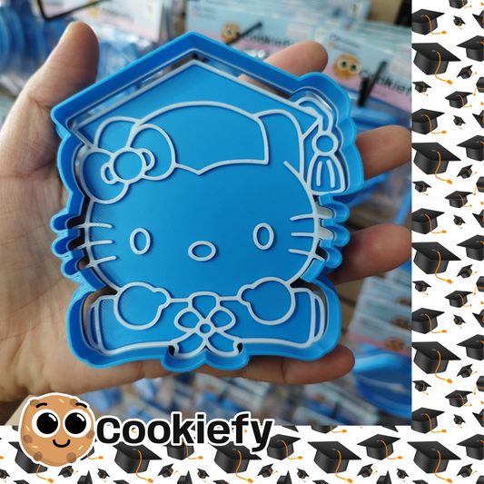 Hello Kitty Graduada